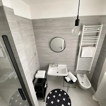 The Fahouse Apartment
